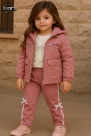 طقم بناتي عصري